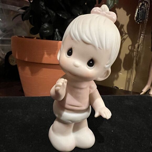 HUGE PRECIOUS MOMENTS PORCELAIN COLLECTION 11 - Picture 13 of 13